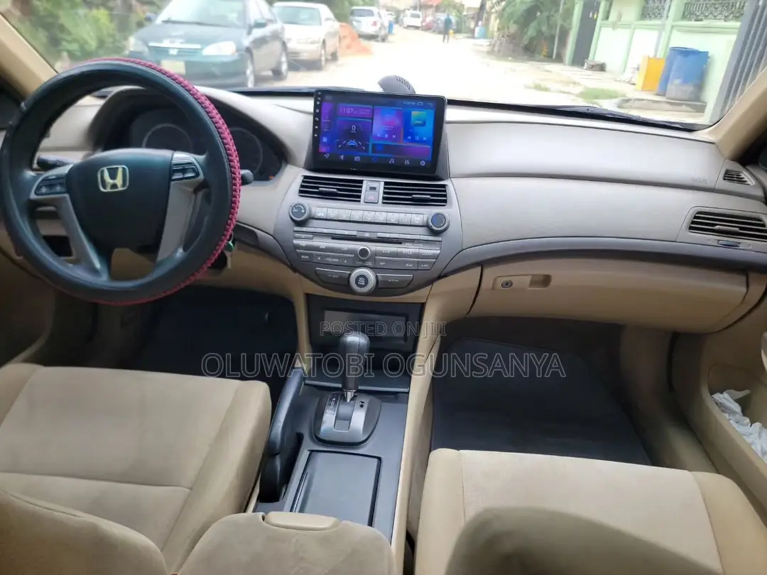 Honda Accord 2010 Black