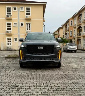 Cadillac Escalade 2022 Black