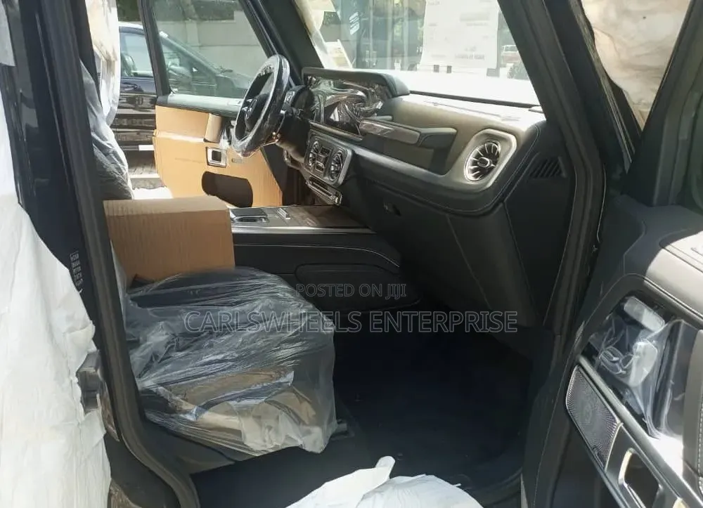 Cadillac Escalade 2022 Black