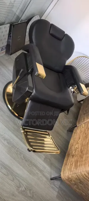 Executive Barber Chair