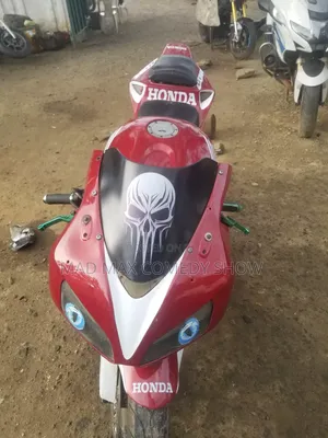 Honda CBR 2006 Red