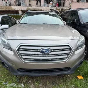 Subaru Outback 2016 Gold
