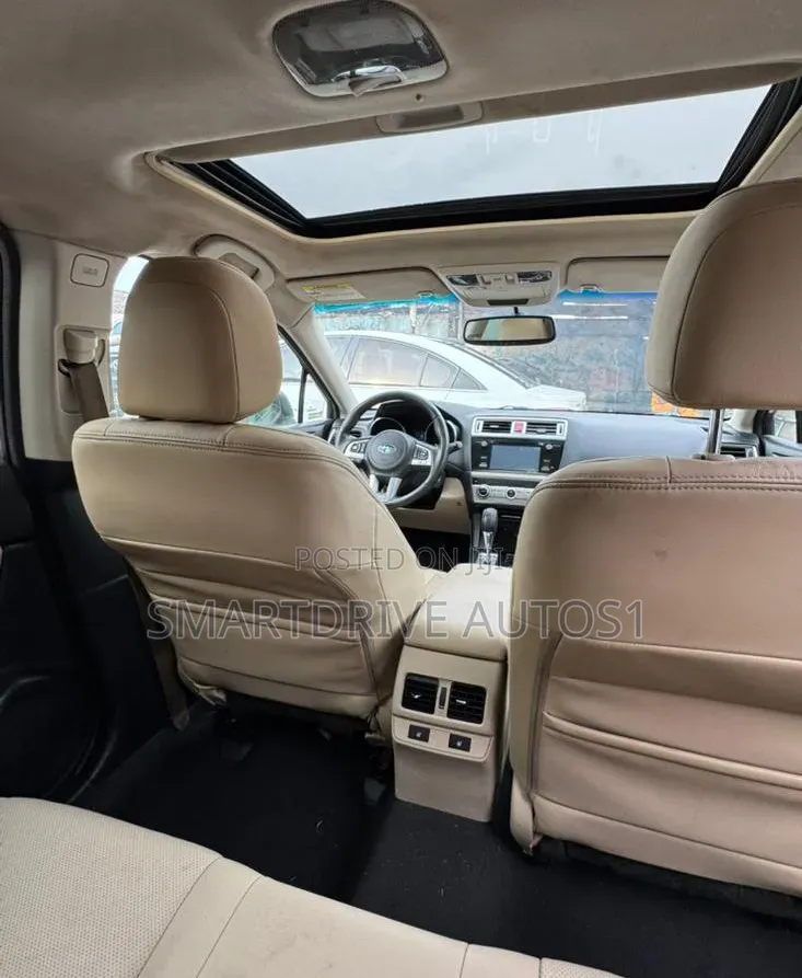 Subaru Outback 2016 Gold