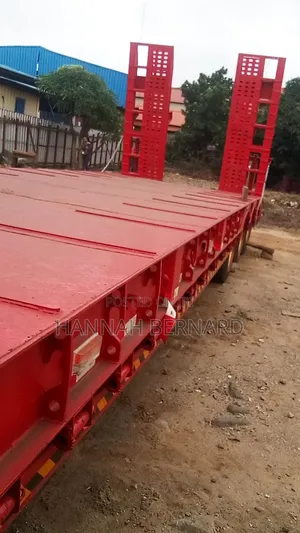 Triple Axle Back Loader 80 Tons Lowbed