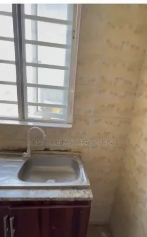 Mini Flat in Greenview, Awoyaya for rent