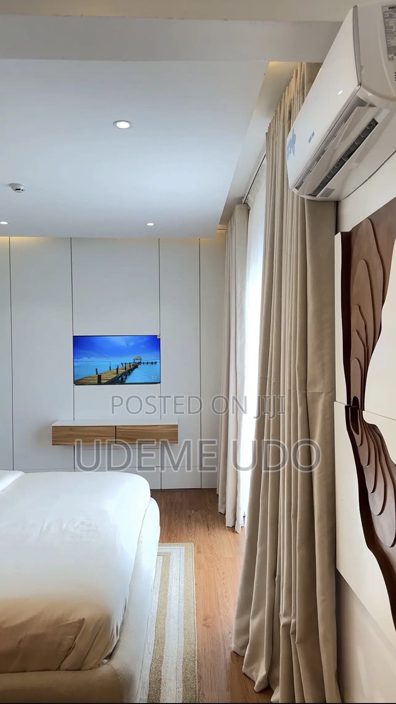 Home Furnitures/ Curtains/Frames