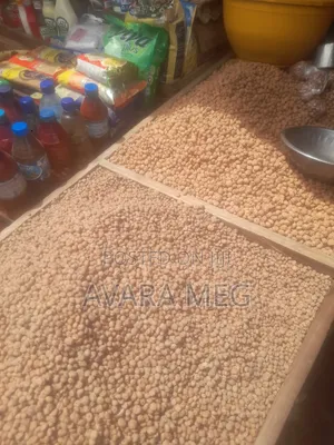 I Sell Tigernut;kulikuli,honey Asafish Mangala Beans Onion Call This N