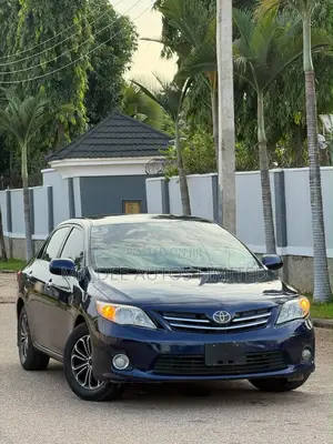 Toyota Corolla 2013 Blue