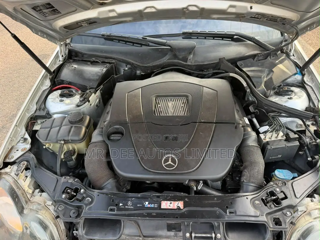 Mercedes-Benz C230 2007 Silver