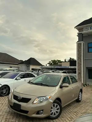 Toyota Corolla 2008 Gold