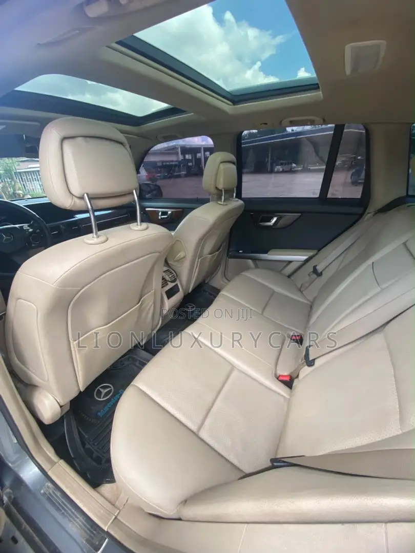 Mercedes-Benz GLK-Class 2010