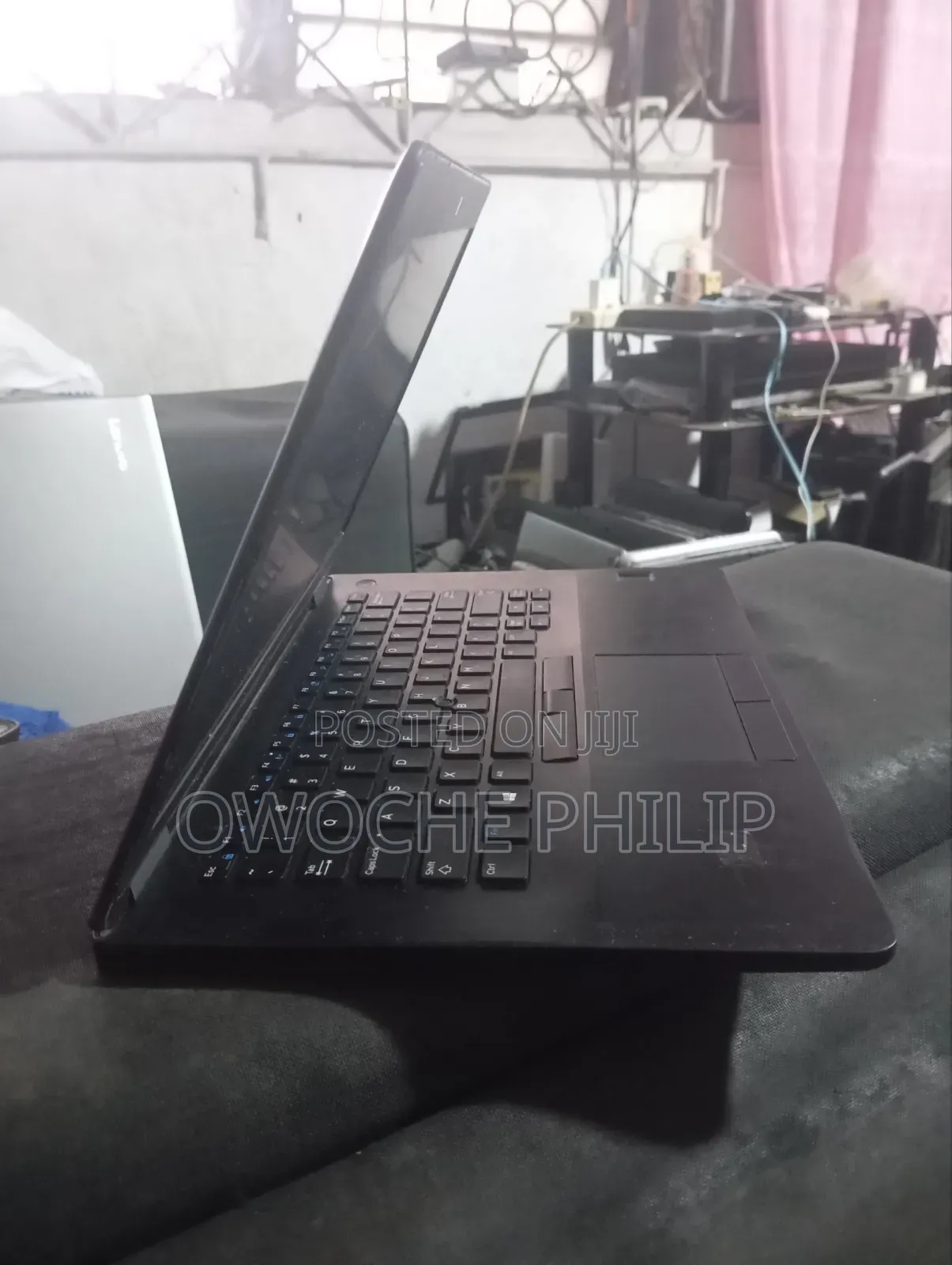 Laptop Dell Latitude 14 E7470 8GB Intel Core i7 SSD 256GB