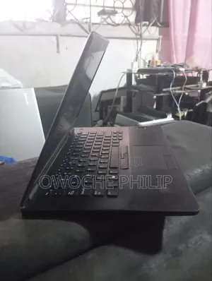 Laptop Dell Latitude 14 E7470 8GB Intel Core i7 SSD 256GB