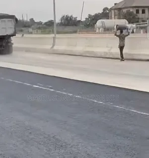Asphalt Road Construction Expert