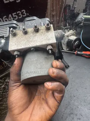 Toyota RAV4 2017–2018 ABS Control Unit | New Tokunbo