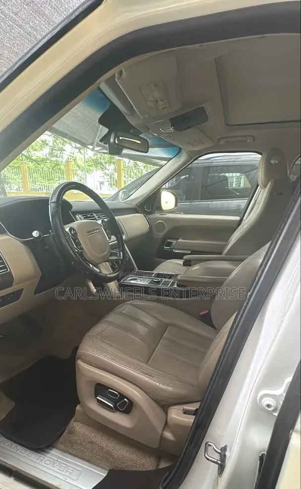 Land Rover Range Rover Vogue 2014 White