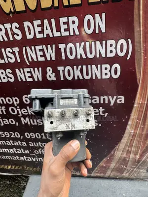 Toyota Avensis 2009–2015 ABS Brake Pump Module | New Tokunbo