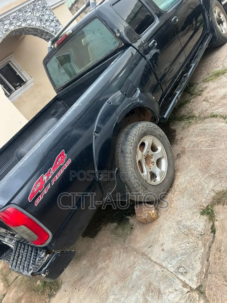 Nissan Frontier Automatic 2005 Black