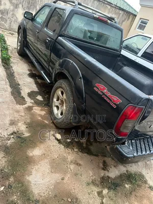 Nissan Frontier Automatic 2005 Black