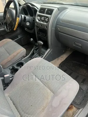 Nissan Frontier Automatic 2005 Black