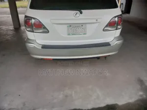 Lexus GX 2003 White