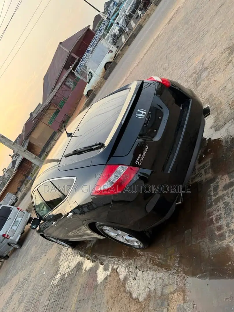 Honda Crosstour 2010 Black