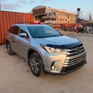 Toyota Highlander XLE 2019