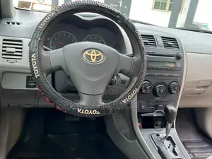 Toyota Corolla 2009 Silver