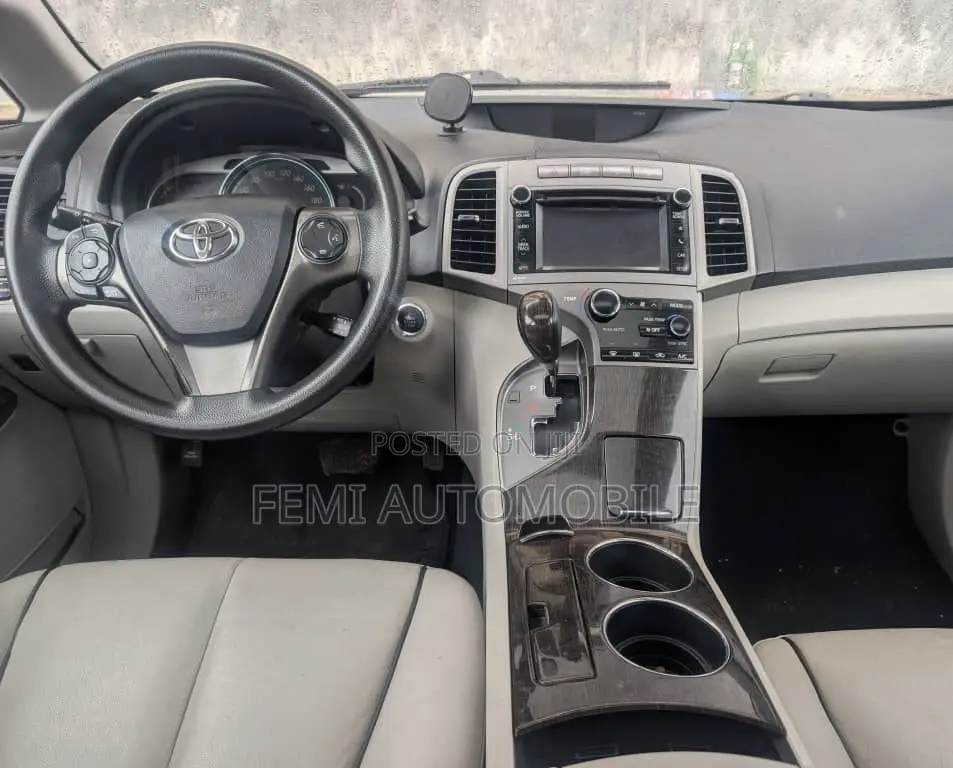 Toyota Venza 2013 White
