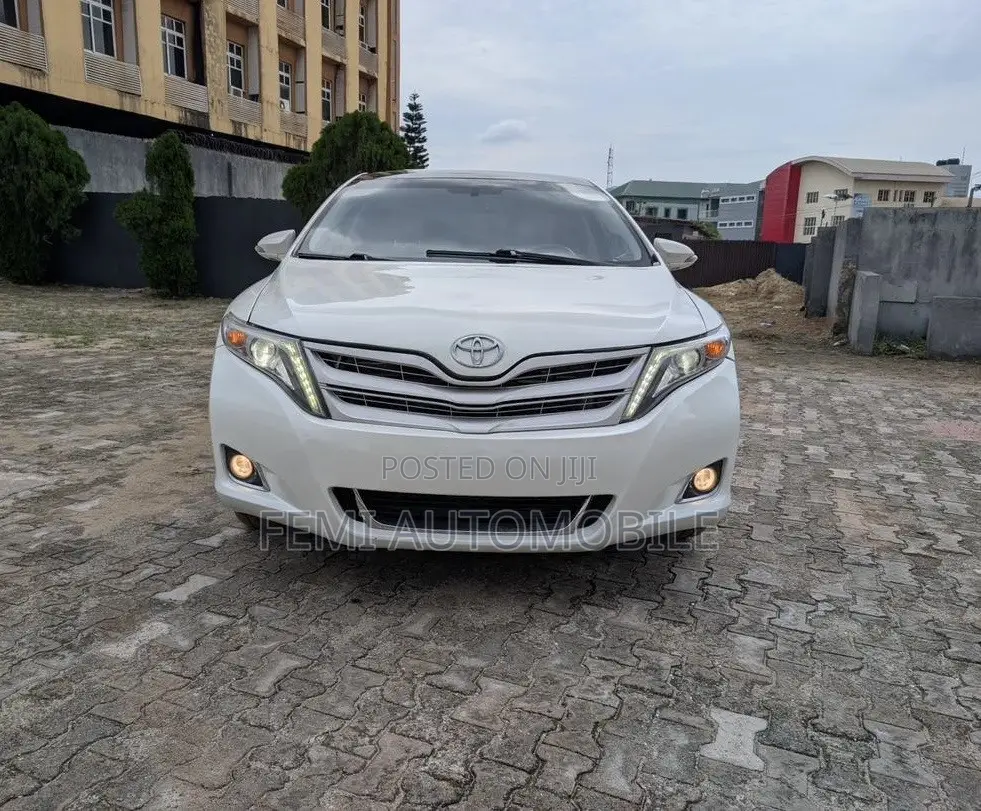 Toyota Venza 2013 White