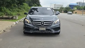 Mercedes-Benz E350 Base 4Matic Sedan AWD (3.5L 6cyl 7A) 2014 Gray
