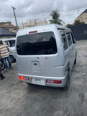 Daihatsu Hijet 2010 Silver