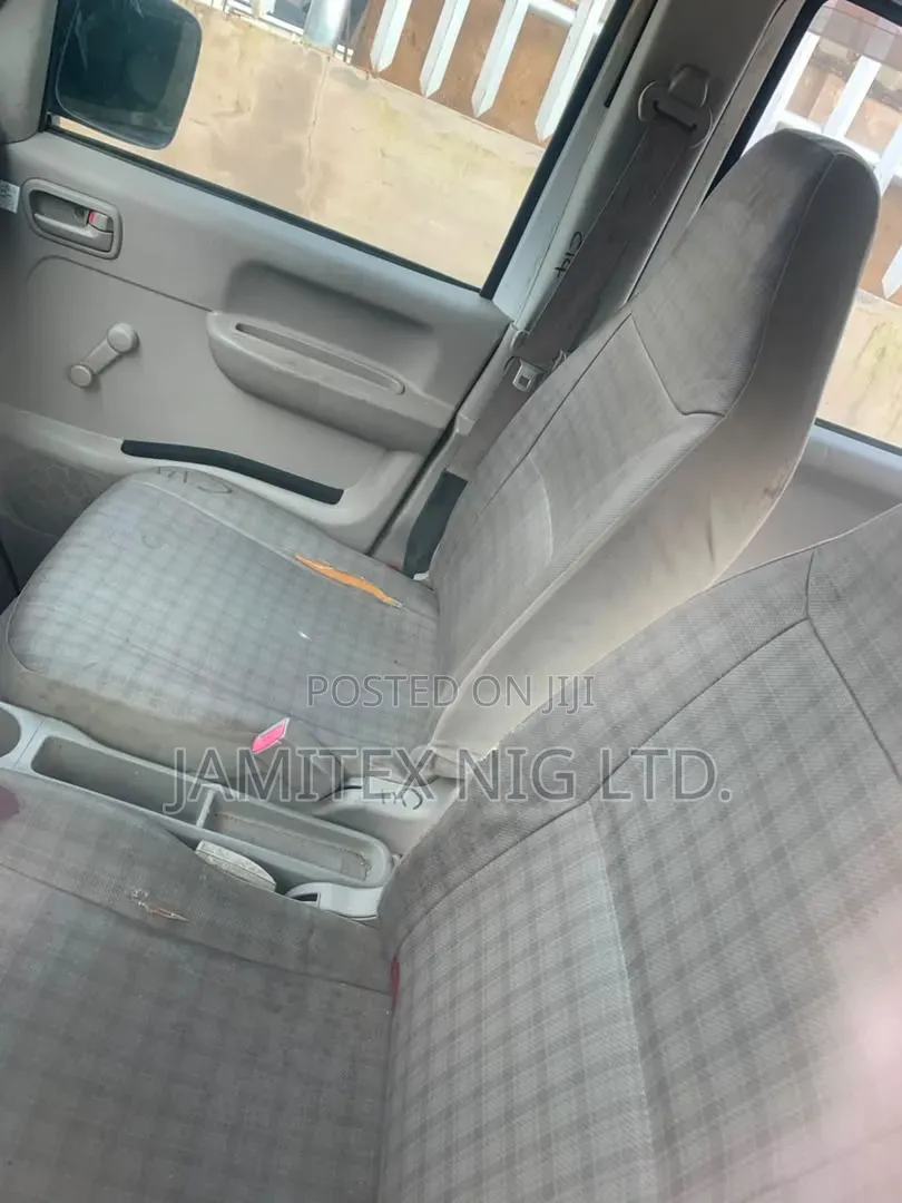 Suzuki Every 2009 White