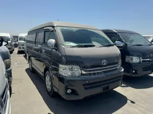 Toyota HiAce 2010