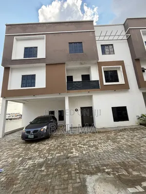 5bdrm Duplex in Guzape District for sale