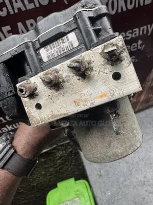 Toyota Venza 2013 Original ABS Module Brake Pump