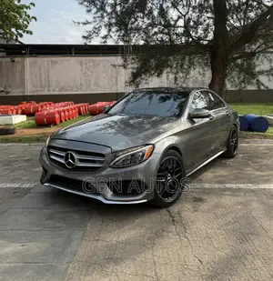 Mercedes-Benz C300 Sport 4Matic Sedan AWD (2.0L 4cyll 7A) 2016 Gray