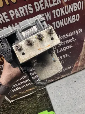Toyota Venza 2013 ABS Actuator Control Module