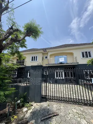 4bdrm Duplex in Lekki for sale