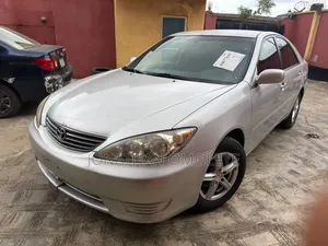Toyota Camry LE 4dr Sedan (2.4L 4cyl 5A) 2006 Silver