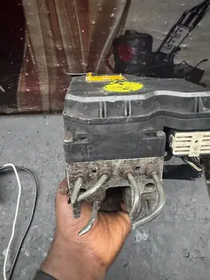 Toyota Highlander 2004–2007 ABS Brake Pump Module | New Tokunbo