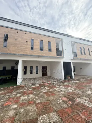 4bdrm Duplex in Lekki for sale