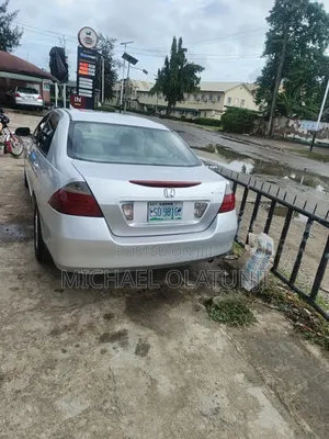 Honda Accord 2007 Silver