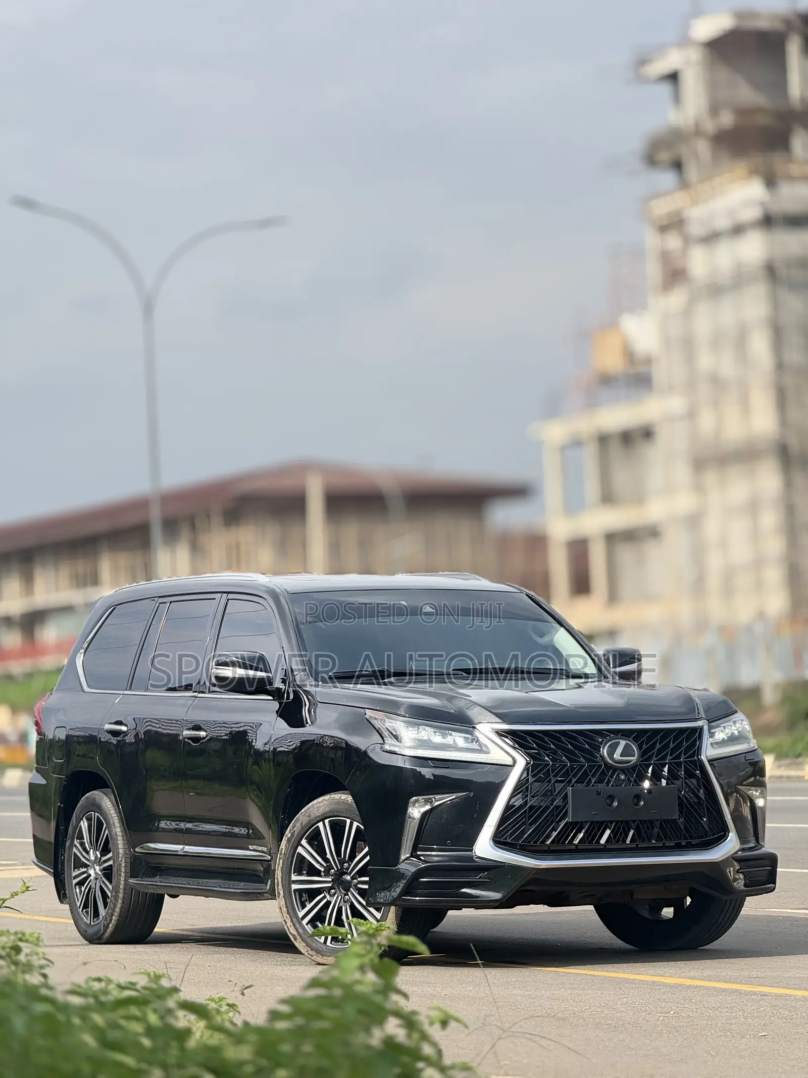Lexus LX 2018 Black
