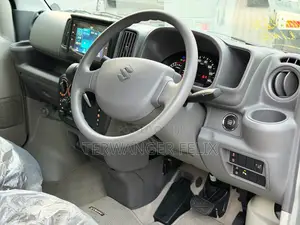 Suzuki Every 2012 Brown