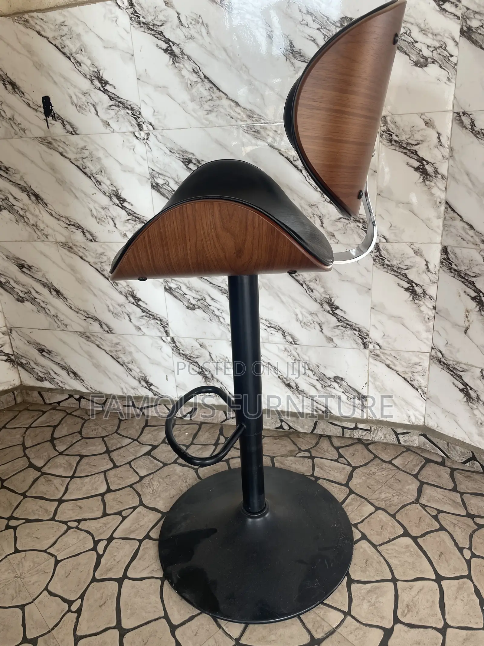 Modern Adjustable Swivel Bar Stools With Curved Wooden
