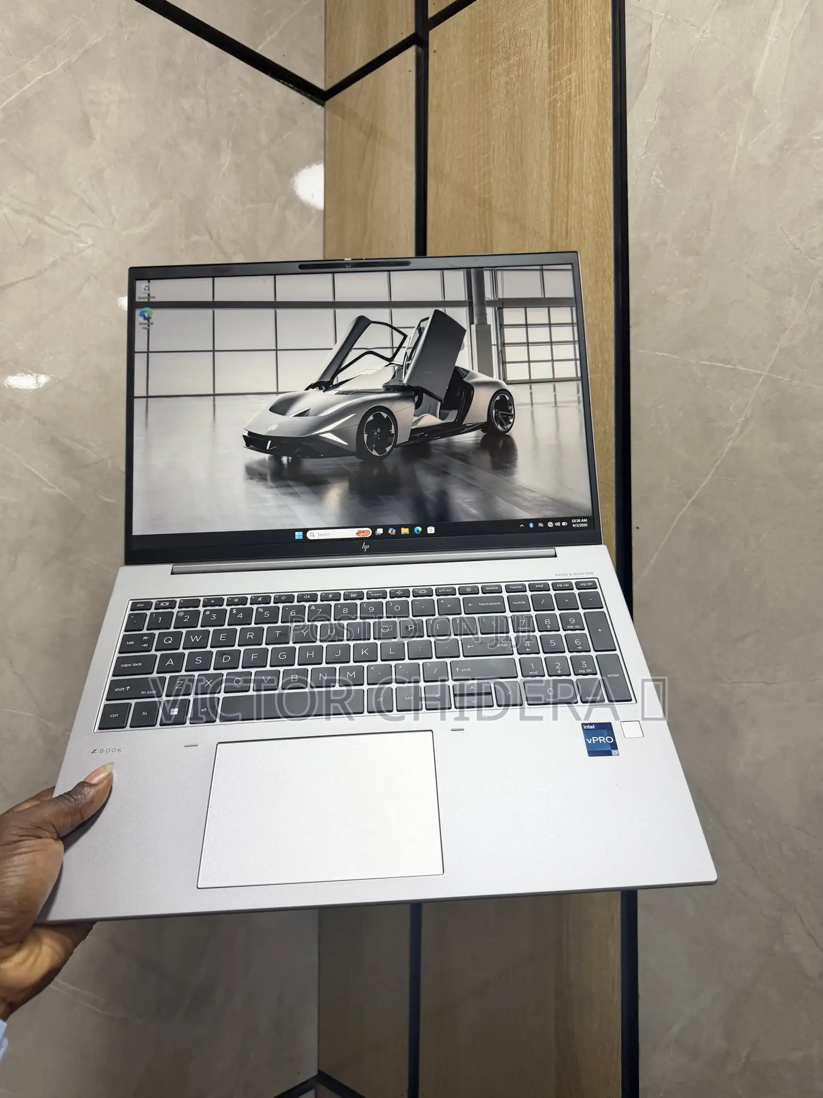 Laptop HP ZBook Firefly 16 G10 16GB Intel Core i7 SSD 1T
