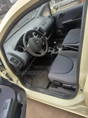 Honda Jazz 2004 Yellow