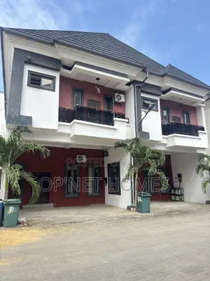 4bdrm Duplex in Lekki for sale