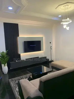 Girls Shared Apartment